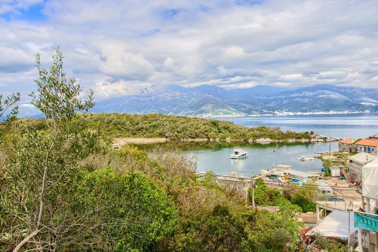 Apartments Porto Bjelila Tivat Zewnętrze zdjęcie