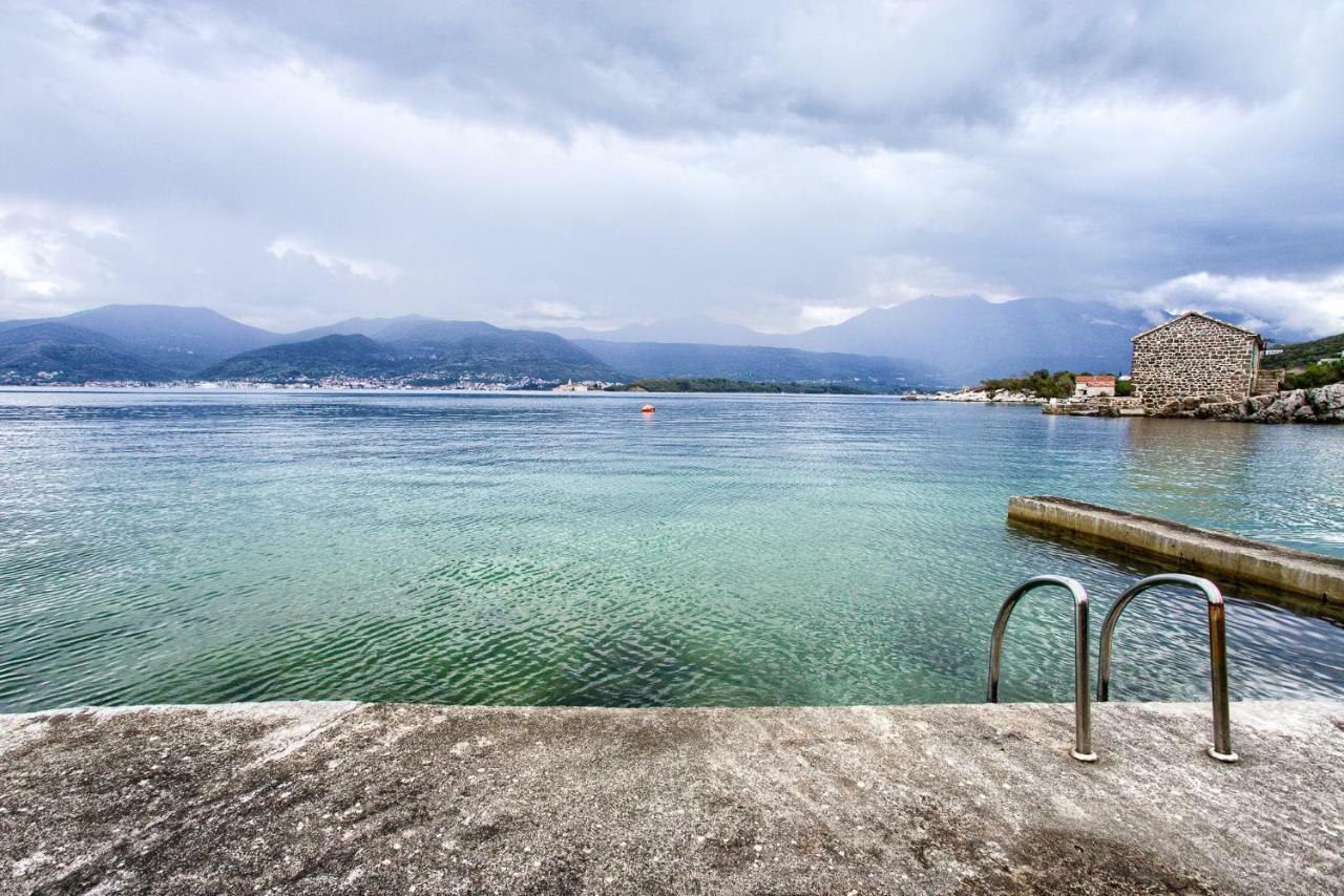 Apartments Porto Bjelila Tivat Zewnętrze zdjęcie