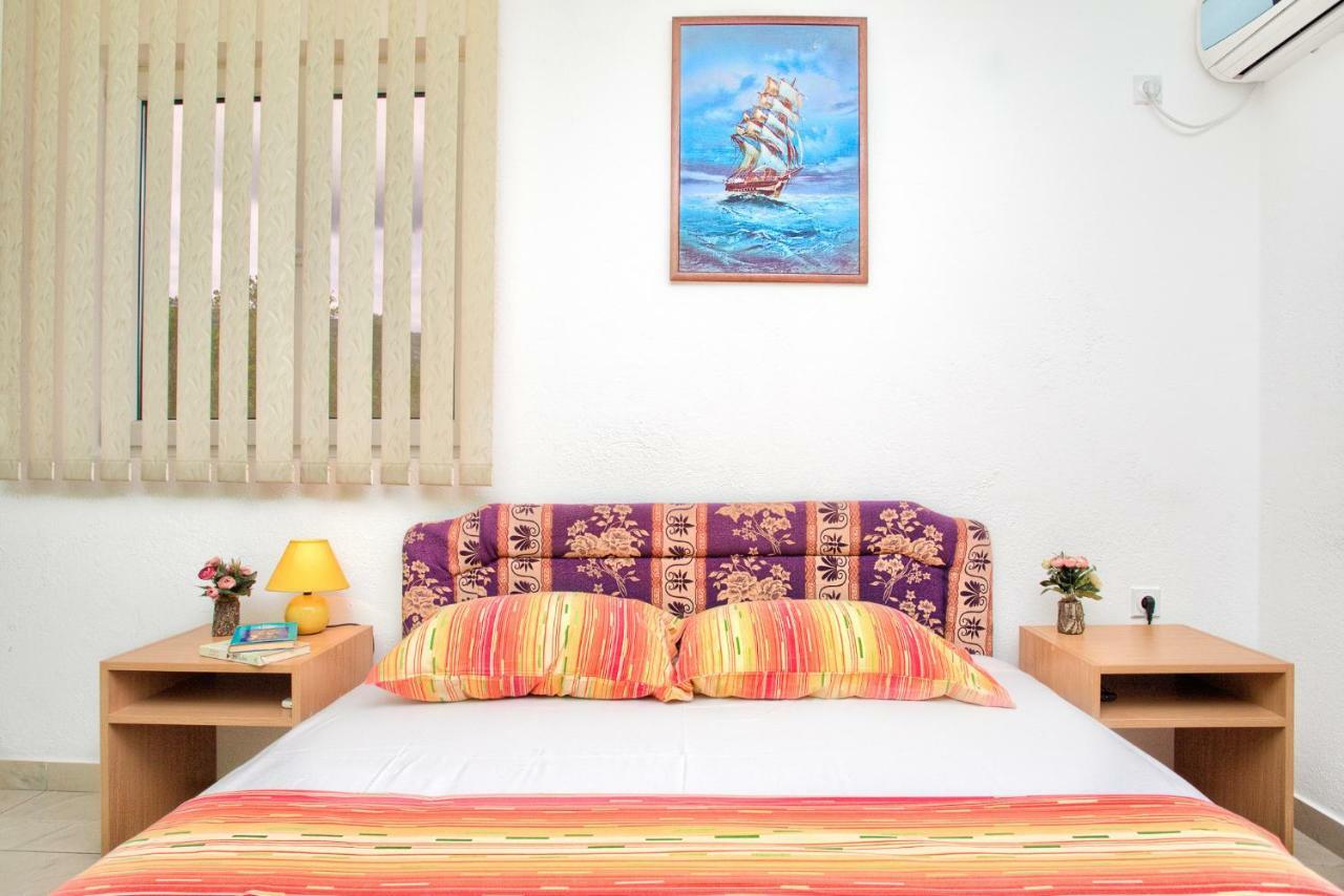 Apartments Porto Bjelila Tivat Zewnętrze zdjęcie