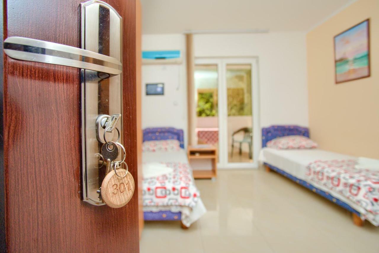 Apartments Porto Bjelila Tivat Zewnętrze zdjęcie