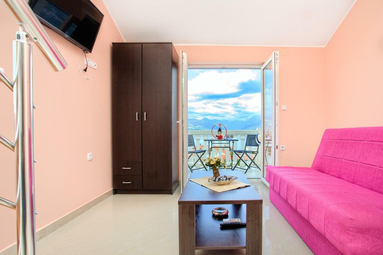 Apartments Porto Bjelila Tivat Zewnętrze zdjęcie