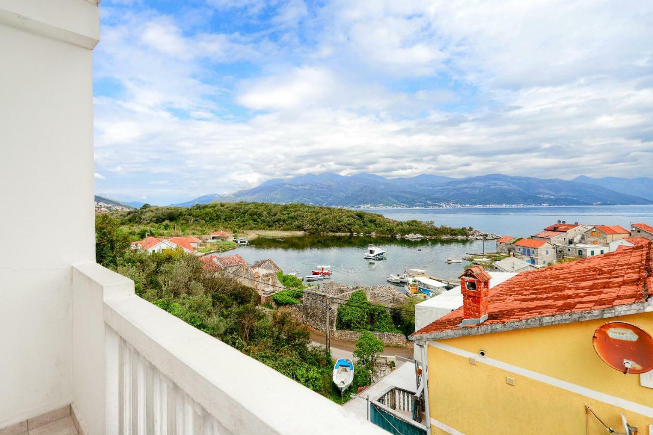 Apartments Porto Bjelila Tivat Zewnętrze zdjęcie