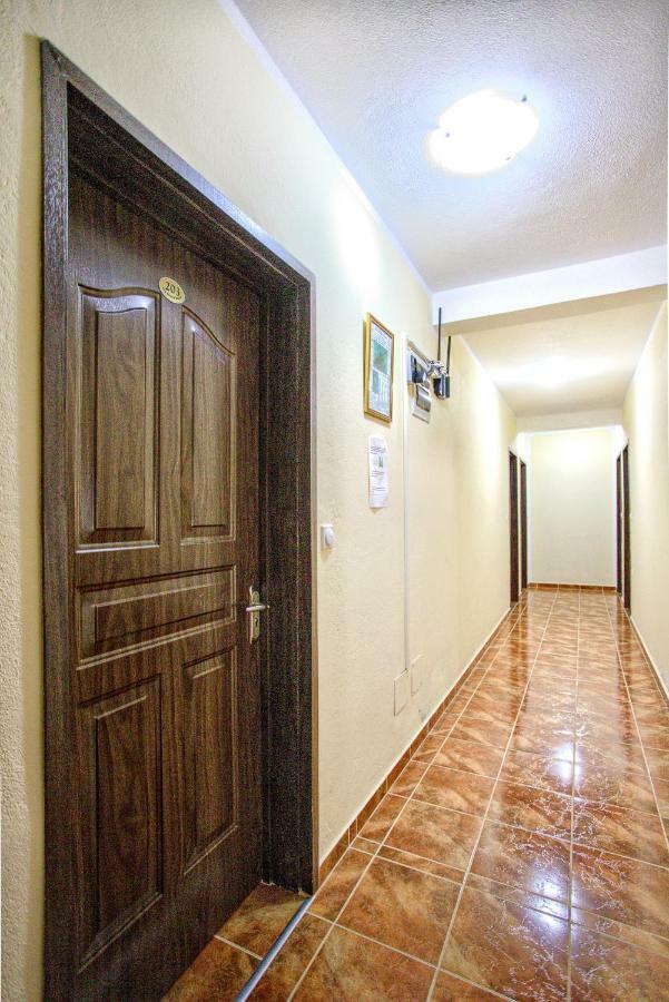 Apartments Porto Bjelila Tivat Zewnętrze zdjęcie
