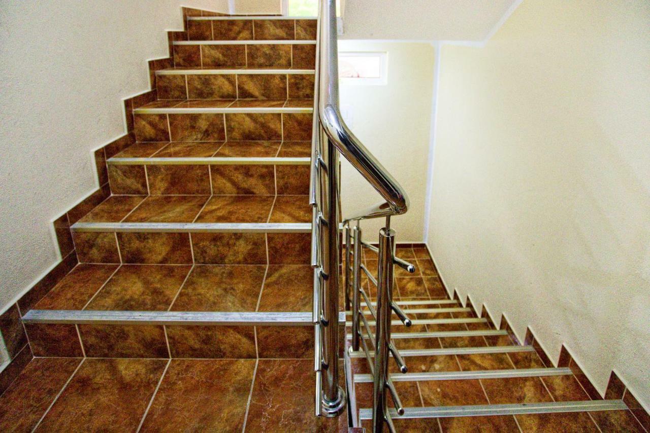 Apartments Porto Bjelila Tivat Zewnętrze zdjęcie