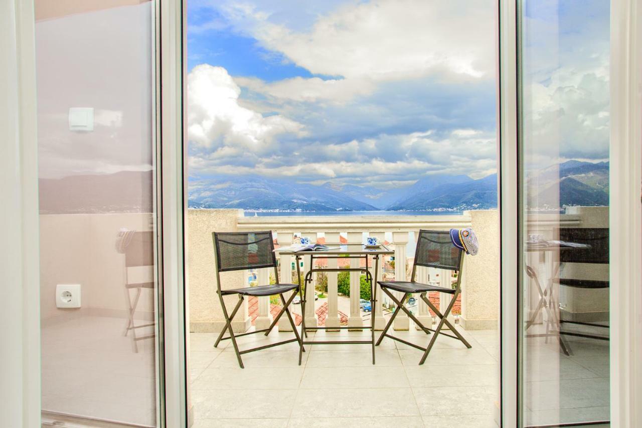 Apartments Porto Bjelila Tivat Zewnętrze zdjęcie