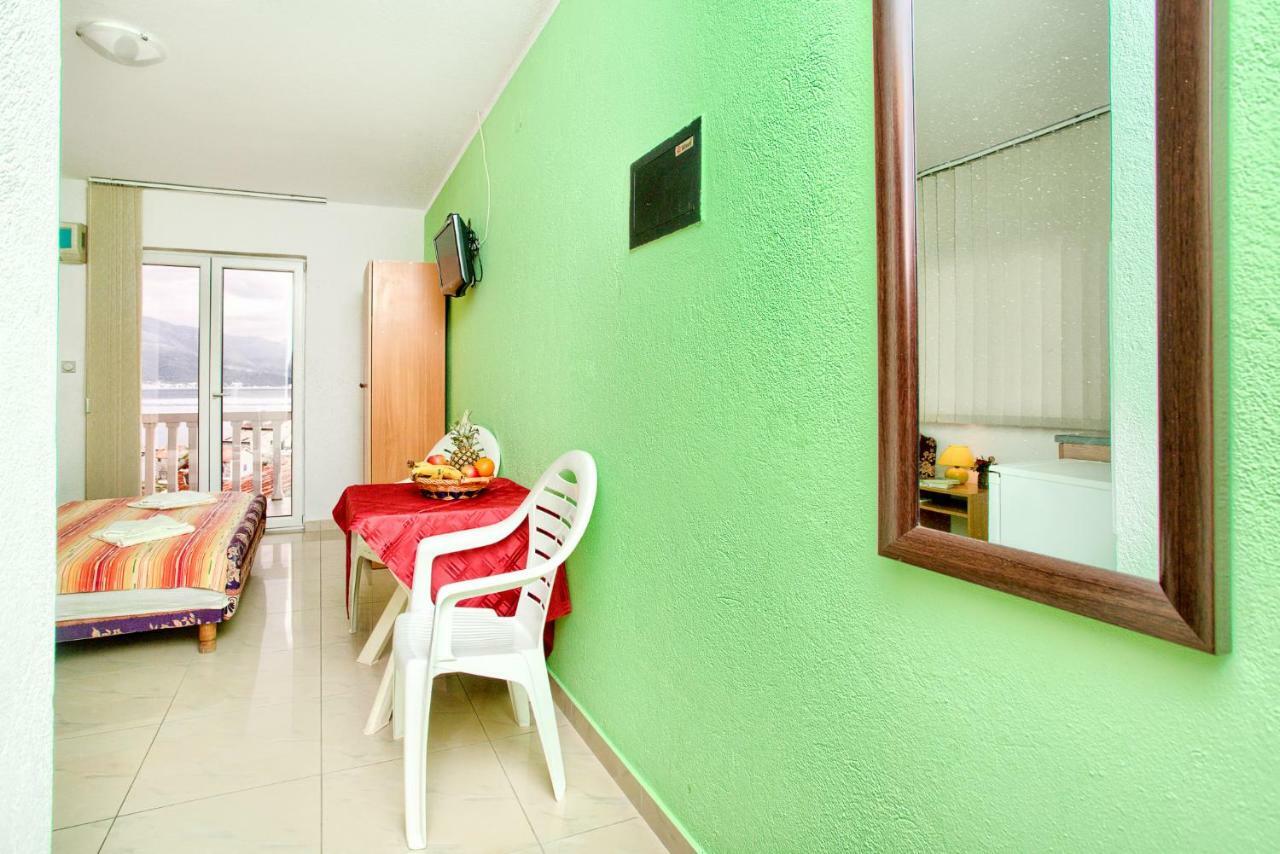 Apartments Porto Bjelila Tivat Zewnętrze zdjęcie